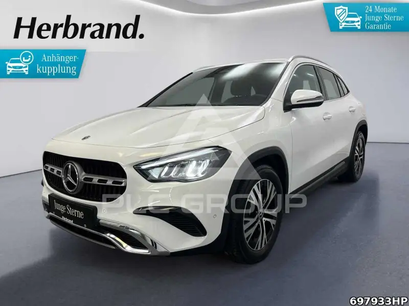 2025 Mercedes Benz GLA 200