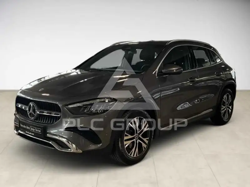 2025 Mercedes Benz GLA 200