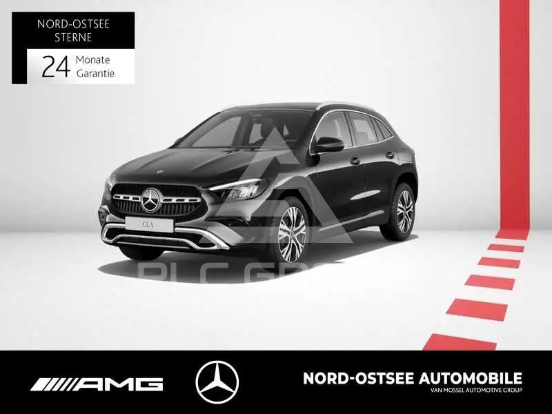 2025 Mercedes Benz GLA 200