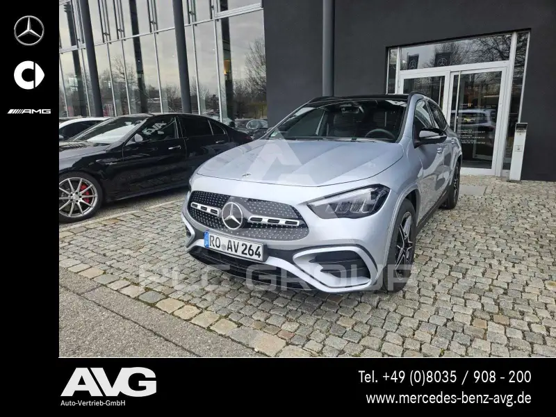2025 Mercedes Benz GLA 200
