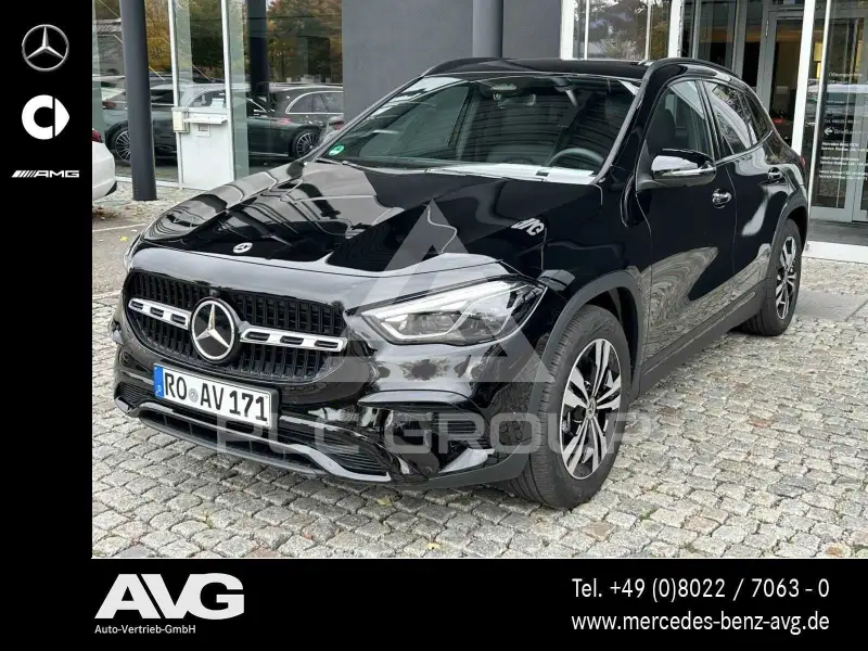 2025 Mercedes Benz GLA 200
