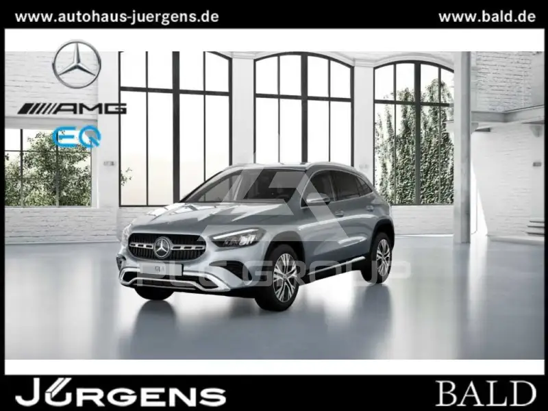 2025 Mercedes Benz GLA 200