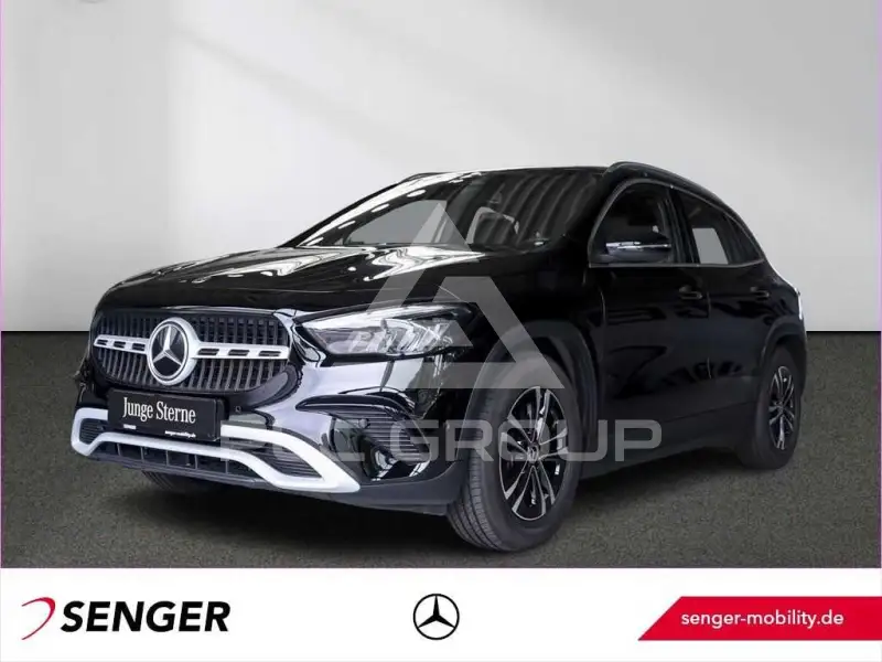 2025 Mercedes Benz GLA 200