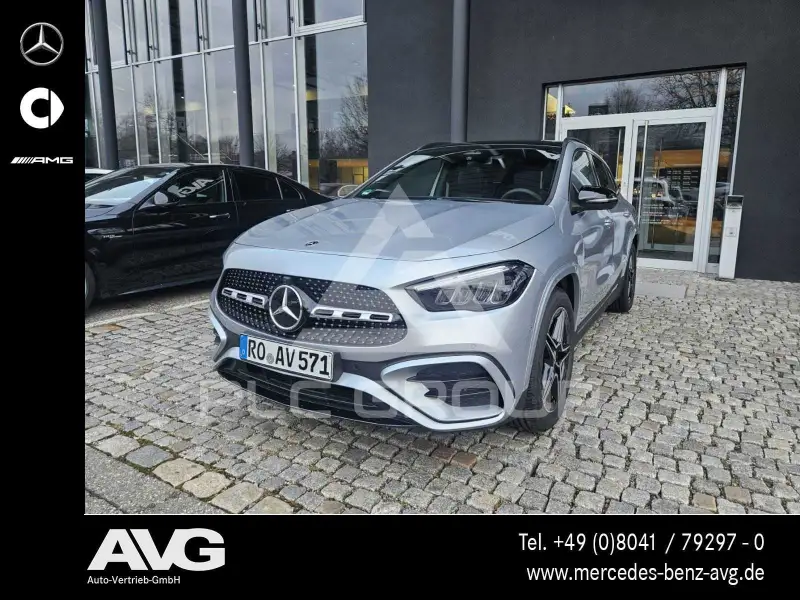 2025 Mercedes Benz GLA 200