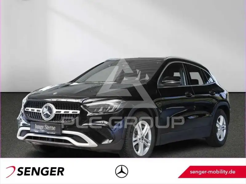 2025 Mercedes Benz GLA 200