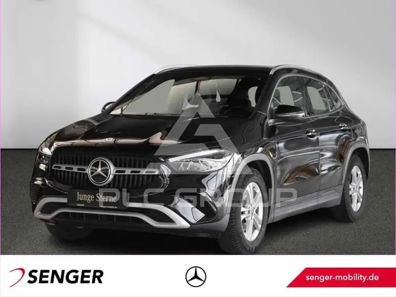 2025 Mercedes Benz GLA 200