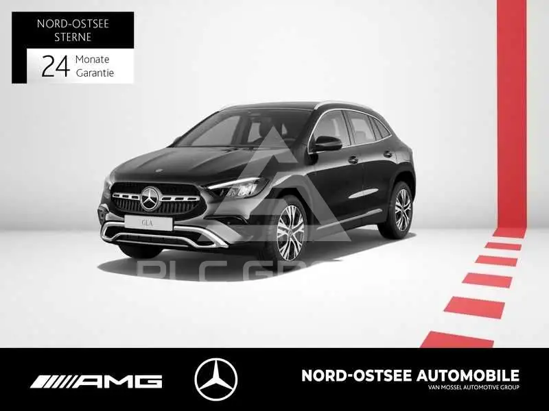 2025 Mercedes Benz GLA 200