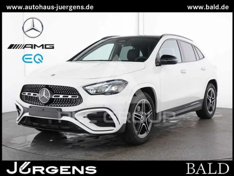 2025 Mercedes Benz GLA 200