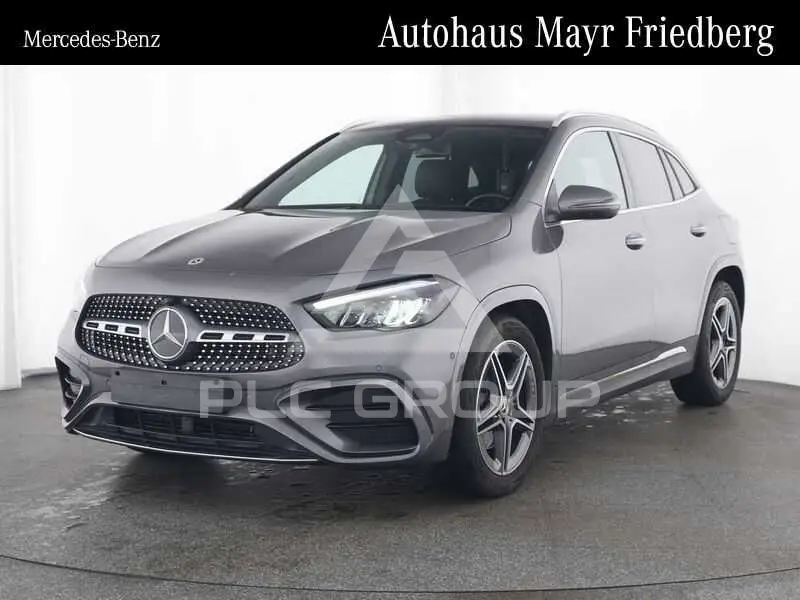 2025 Mercedes Benz GLA 200