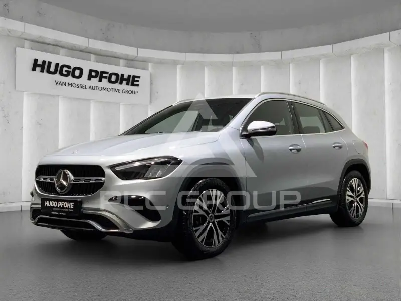 2025 Mercedes Benz GLA 200