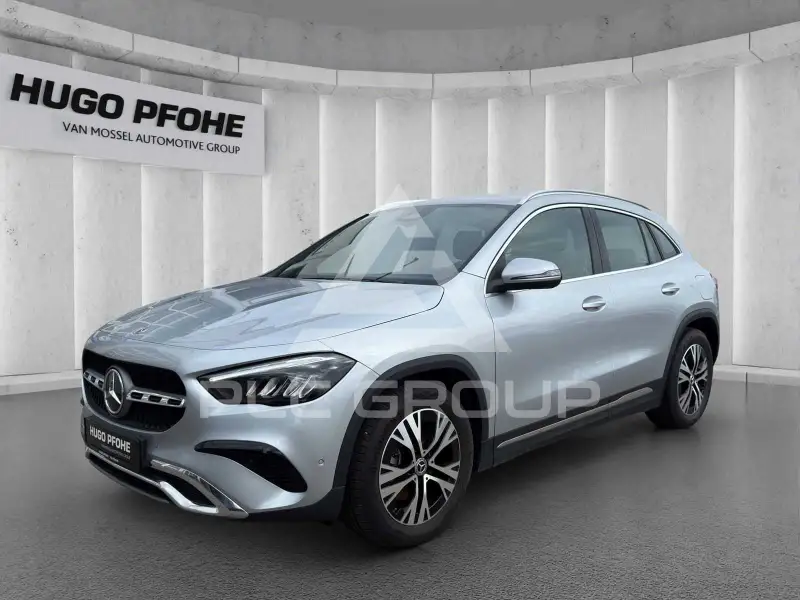 2025 Mercedes Benz GLA 200