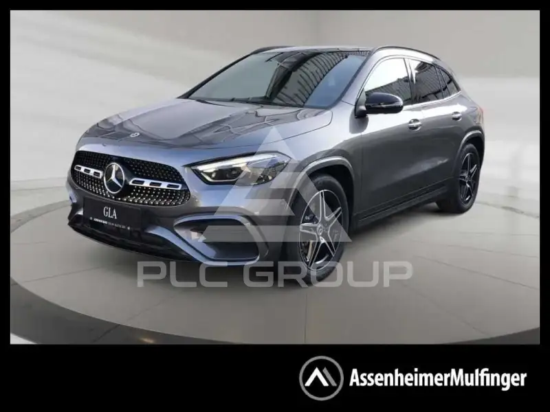 2025 Mercedes Benz GLA 220