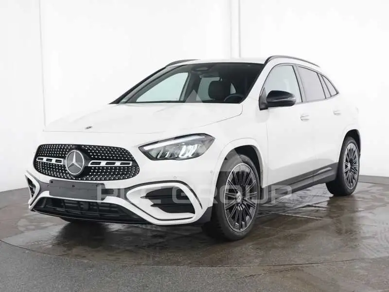 2025 Mercedes Benz GLA 220