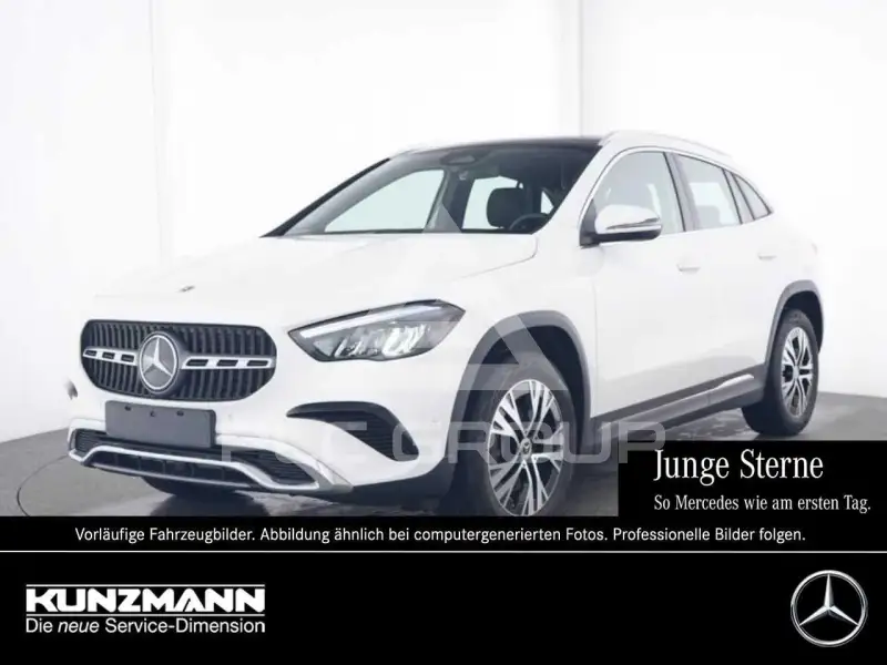 2025 Mercedes Benz GLA 220