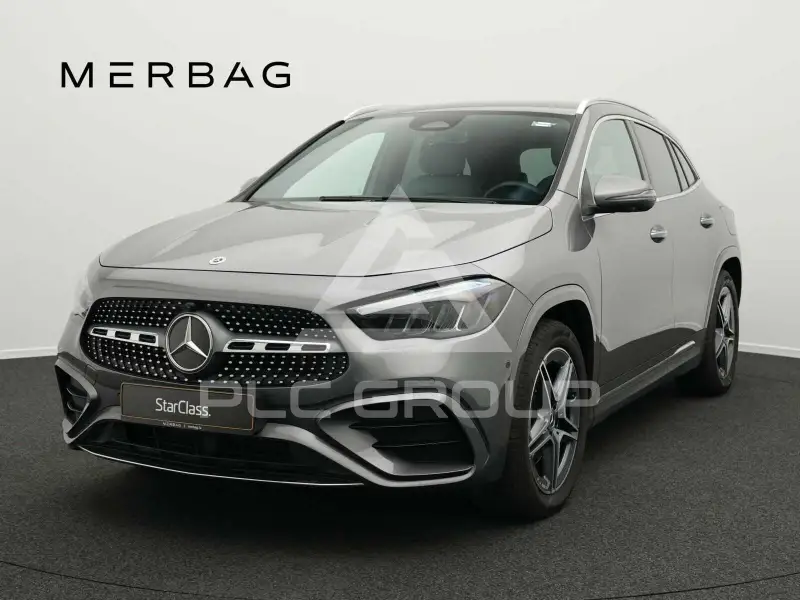 2025 Mercedes Benz GLA 220