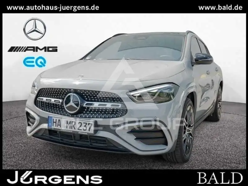 2025 Mercedes Benz GLA 220