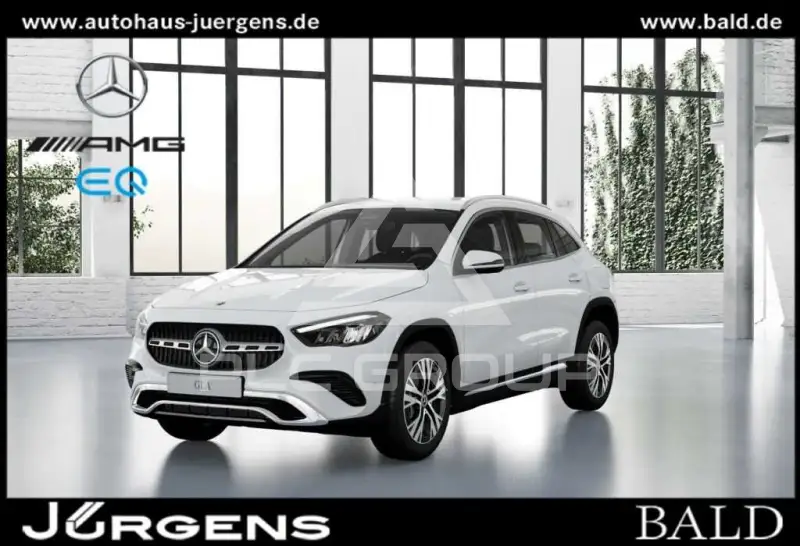 2025 Mercedes Benz GLA 220