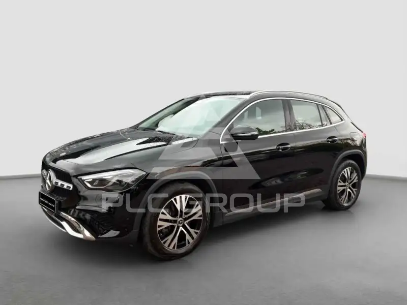 2025 Mercedes Benz GLA 220