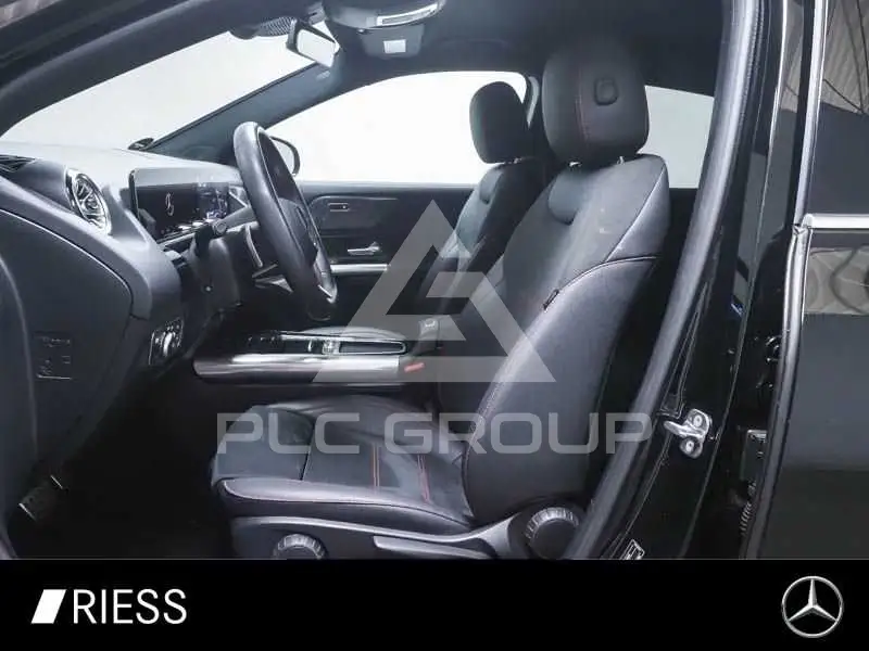 2025 Mercedes Benz GLA 220