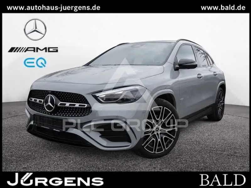 2025 Mercedes Benz GLA 220