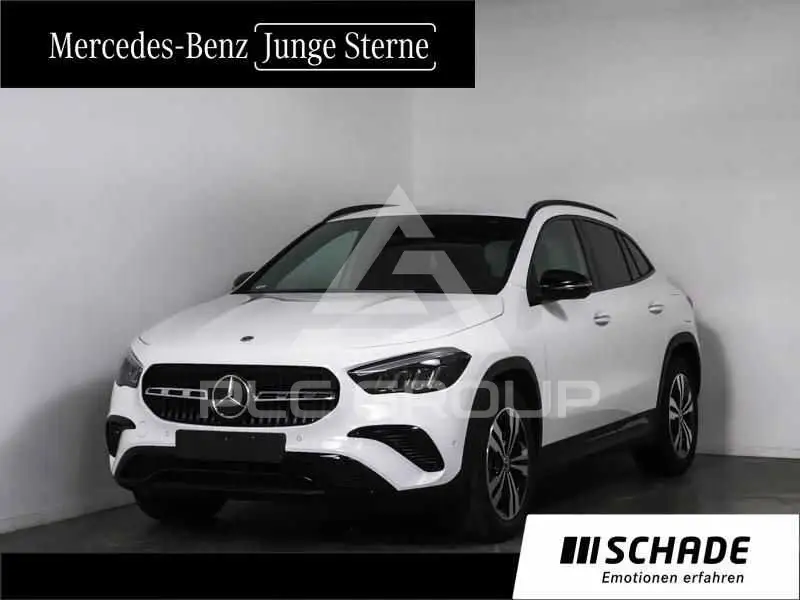 2025 Mercedes Benz GLA 220