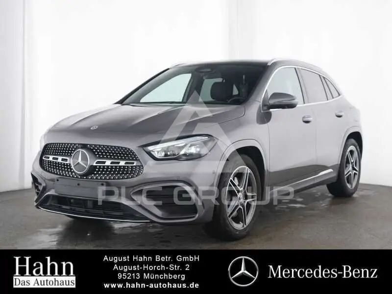 2025 Mercedes Benz GLA 220