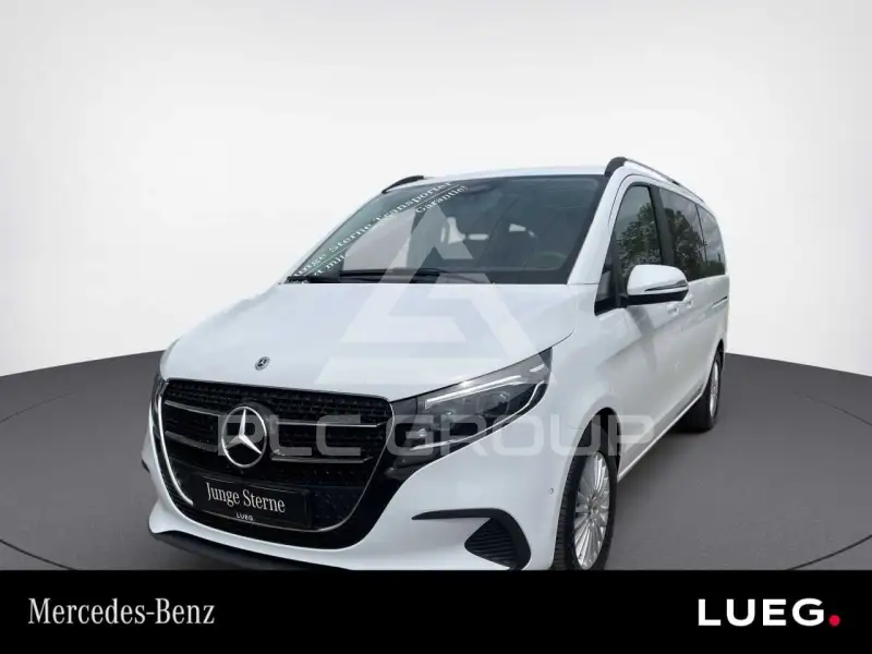 2025 Mercedes Benz V 220