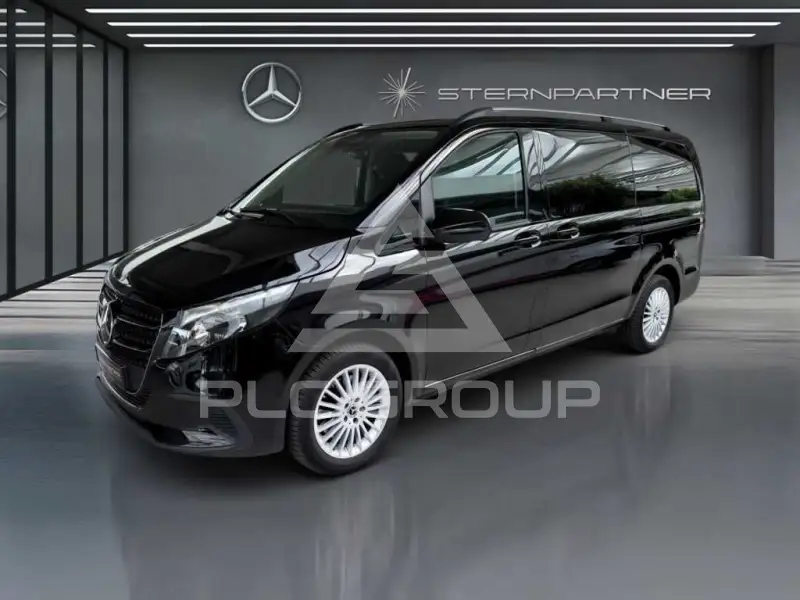 2025 Mercedes Benz V 220