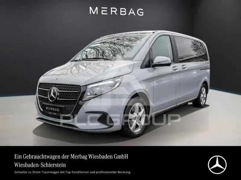 2025 Mercedes Benz V 220