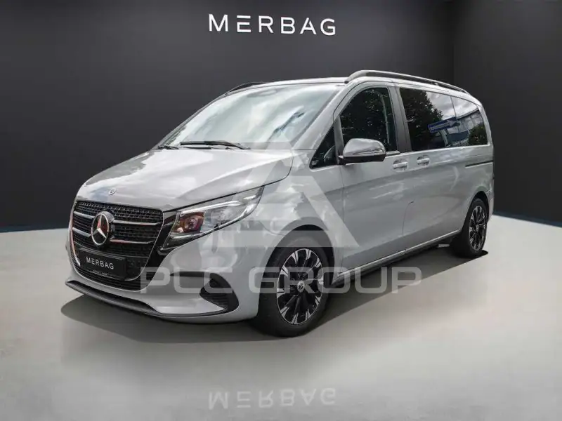 2025 Mercedes Benz V 220