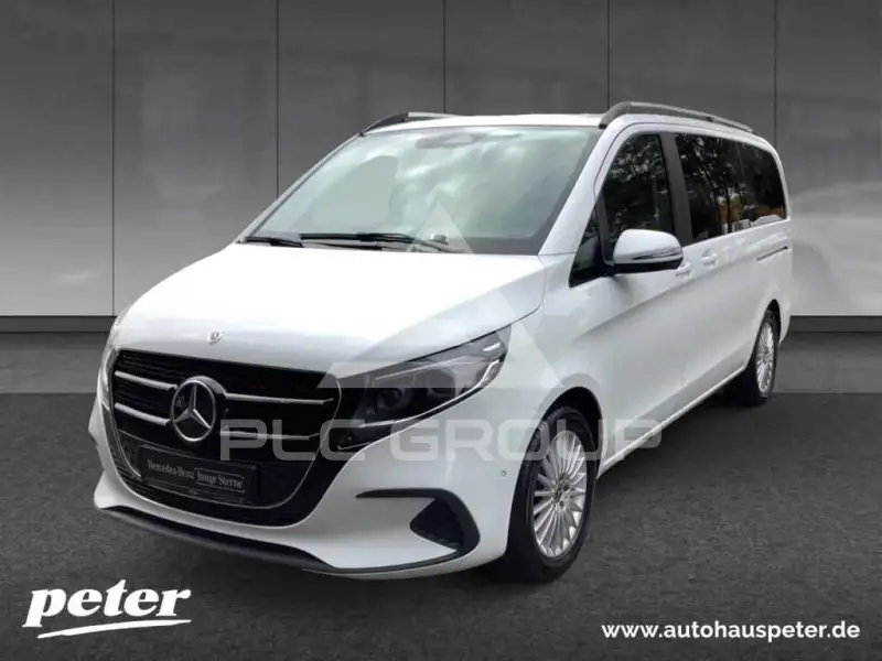 2025 Mercedes Benz V 220