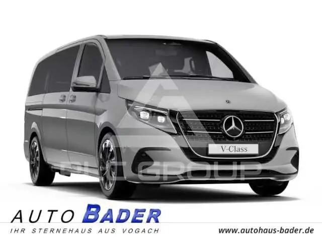 2025 Mercedes Benz V 220
