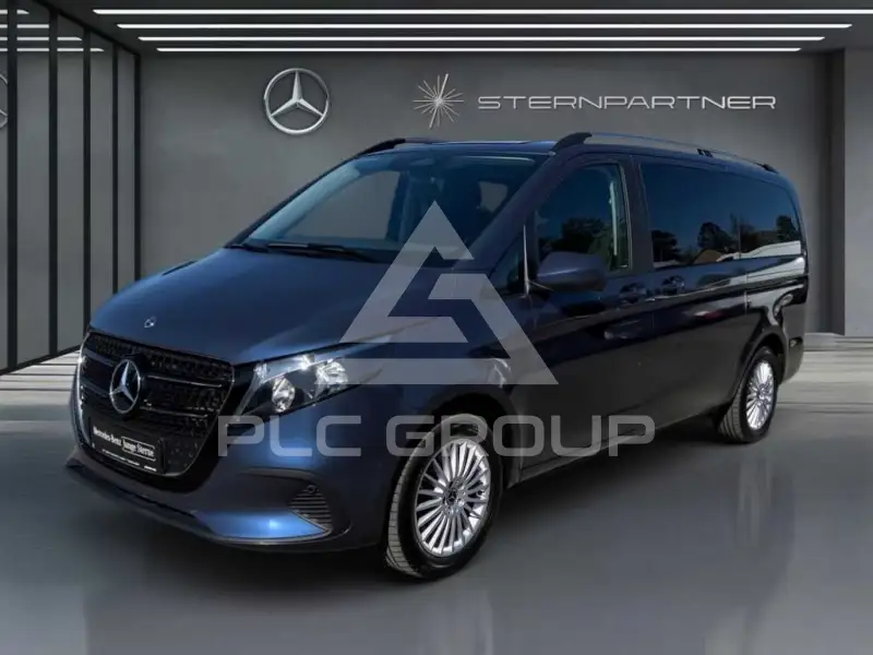 2025 Mercedes Benz V 220