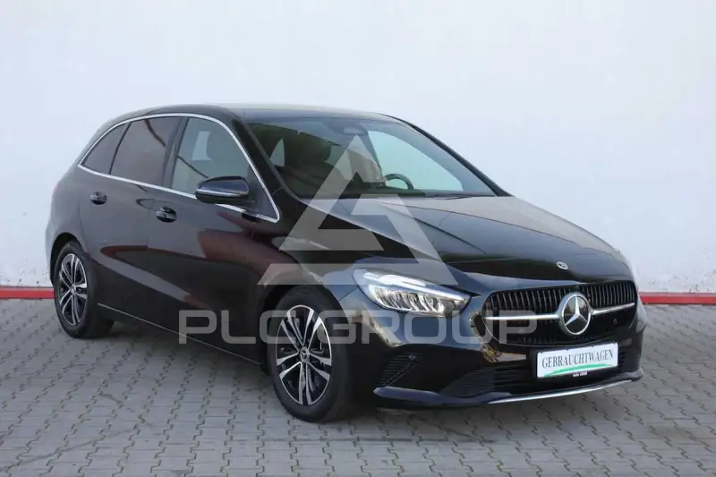 2025 Mercedes Benz B 180