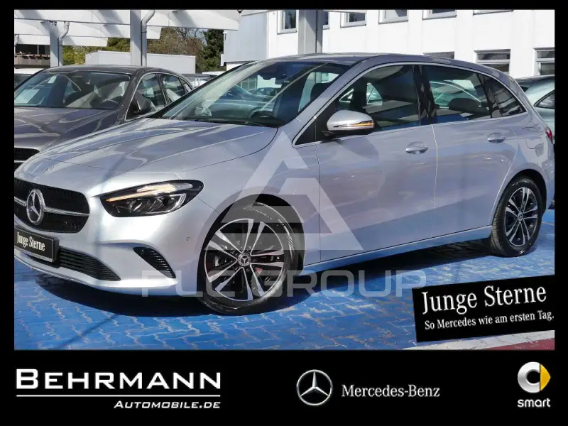 2025 Mercedes Benz B 180