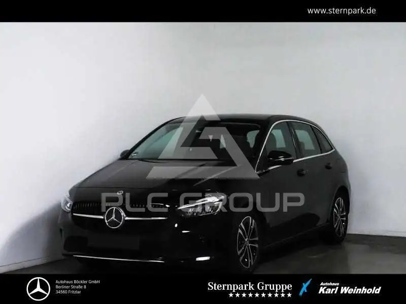 2025 Mercedes Benz B 180