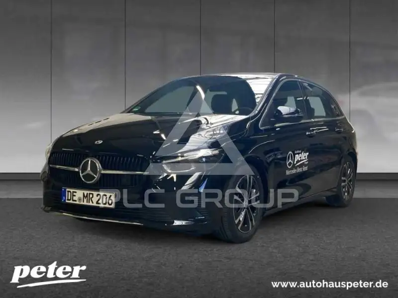 2025 Mercedes Benz B 180