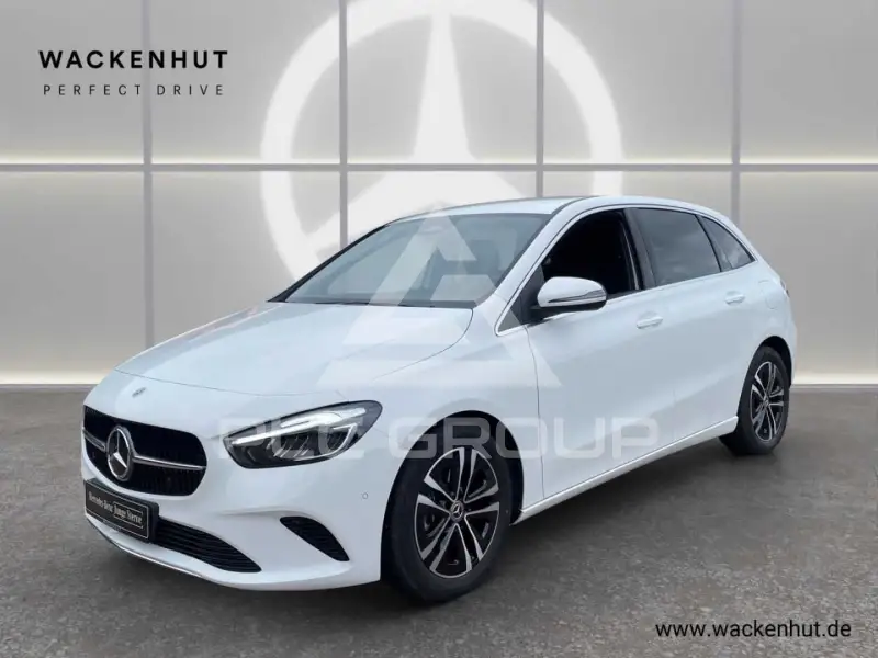 2025 Mercedes Benz B 180