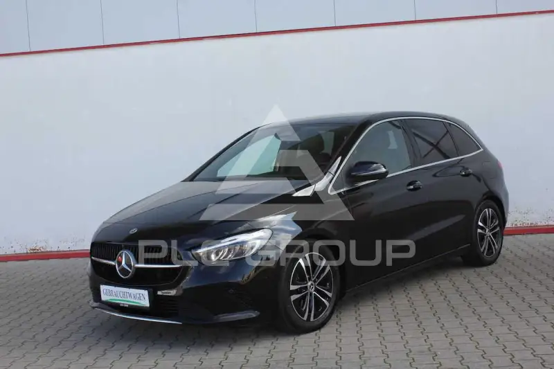 2025 Mercedes Benz B 180