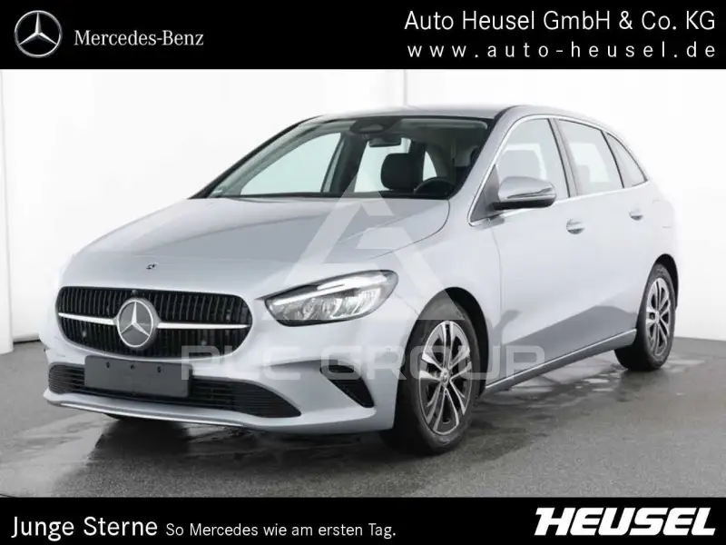 2025 Mercedes Benz B 180