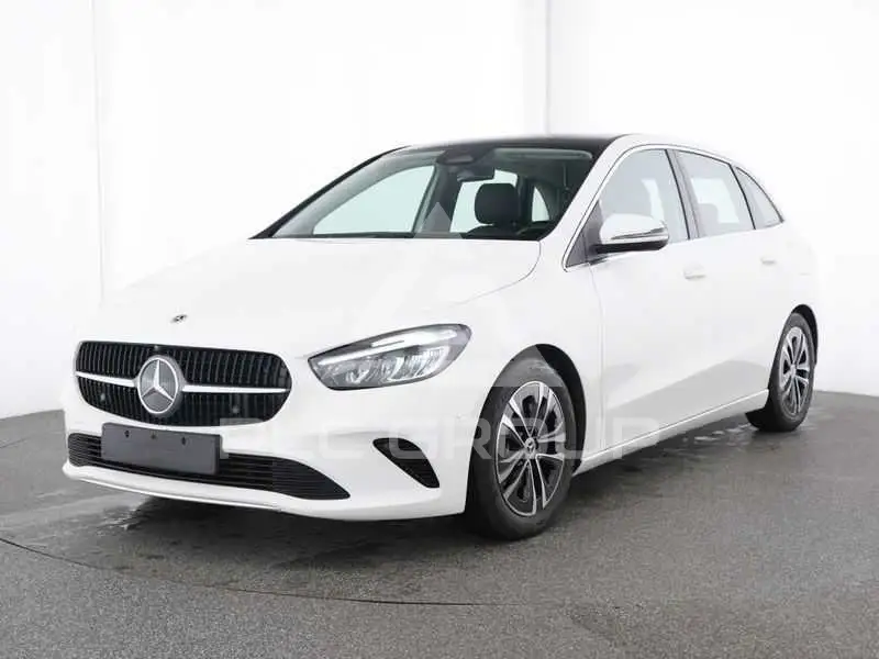 2025 Mercedes Benz B 180