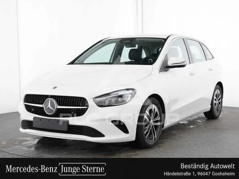 2025 Mercedes Benz B 180