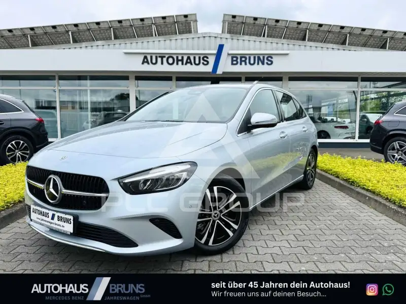 2025 Mercedes Benz B 180