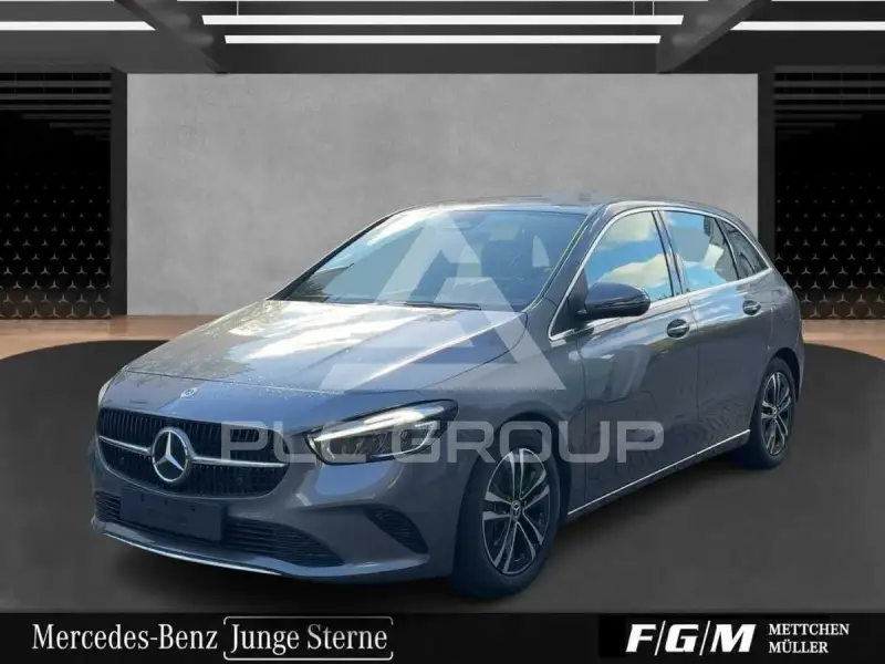 2025 Mercedes Benz B 180