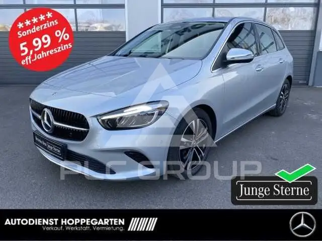 2025 Mercedes Benz B 180