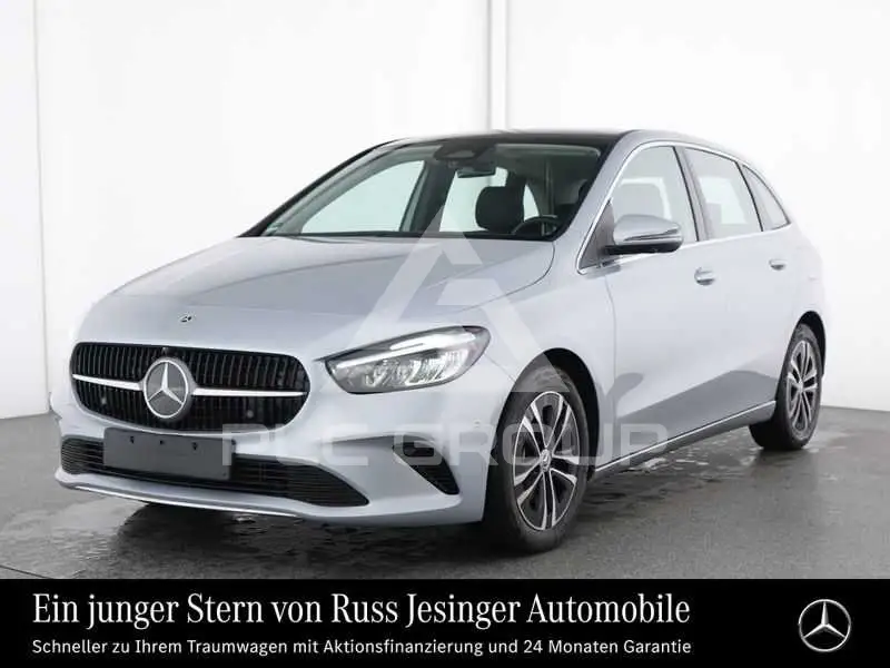 2025 Mercedes Benz B 180