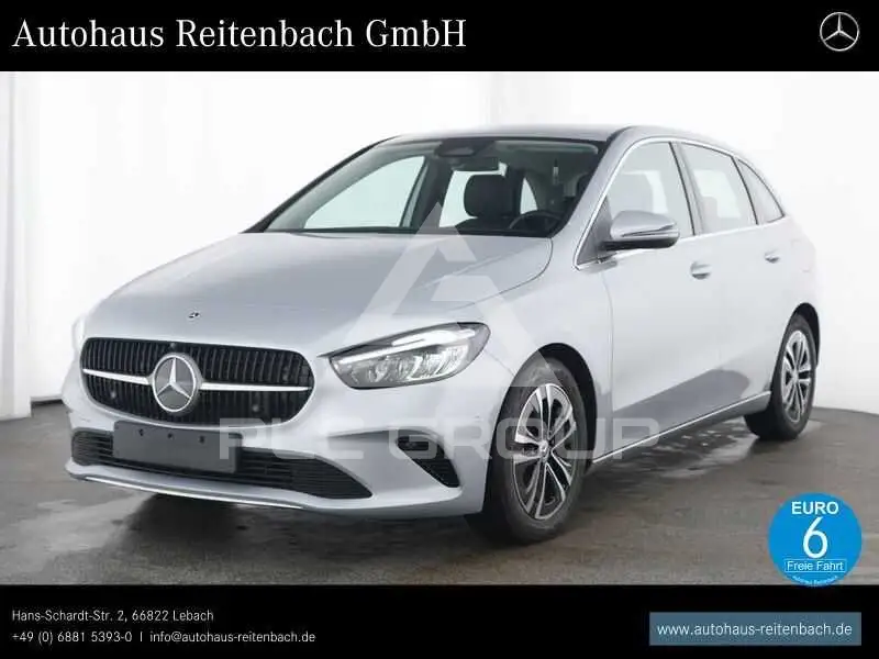 2025 Mercedes Benz B 180