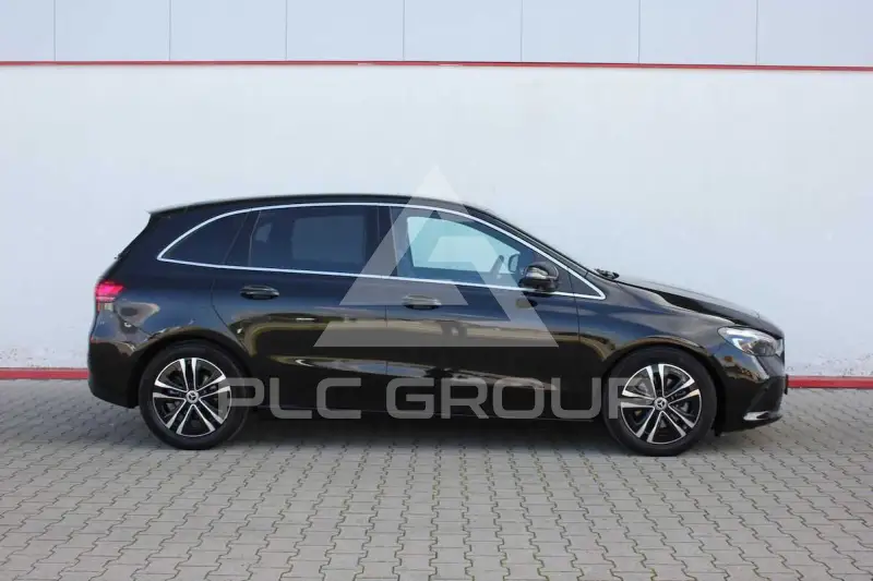 2025 Mercedes Benz B 180