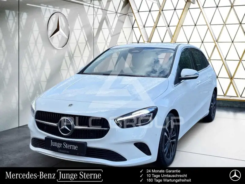 2025 Mercedes Benz B 180