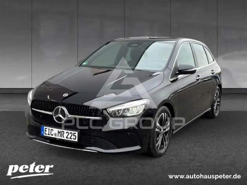 2025 Mercedes Benz B 220